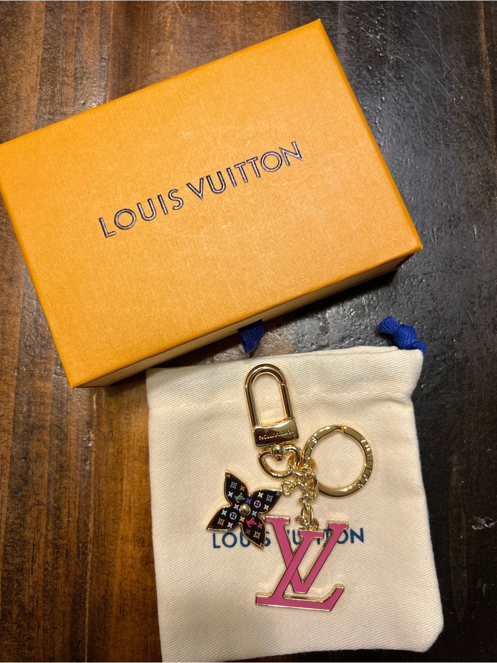 Louis Vuitton Pink LV Initials & Monogram Flower Key Charm (Box and Dust Bag) - Picture 9 of 9